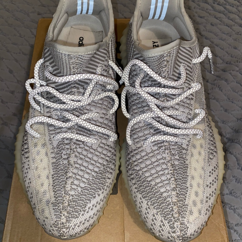 Yzy Static